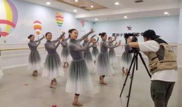 独家爆料艺术学校极品舞蹈生